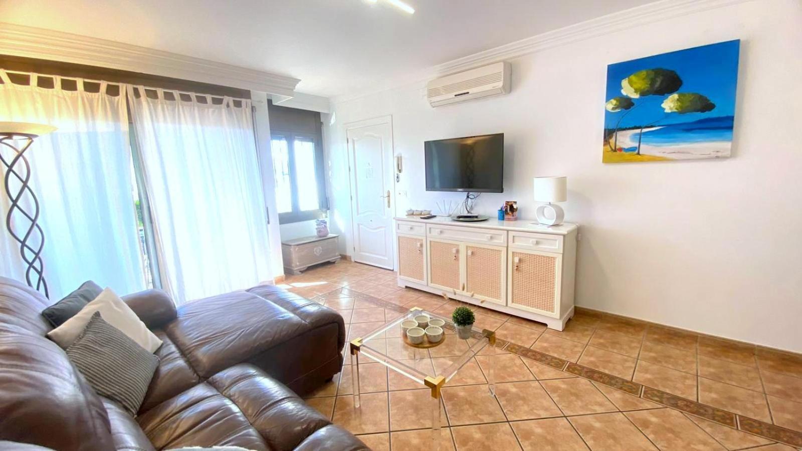 Bages Villa Roses Exterior photo