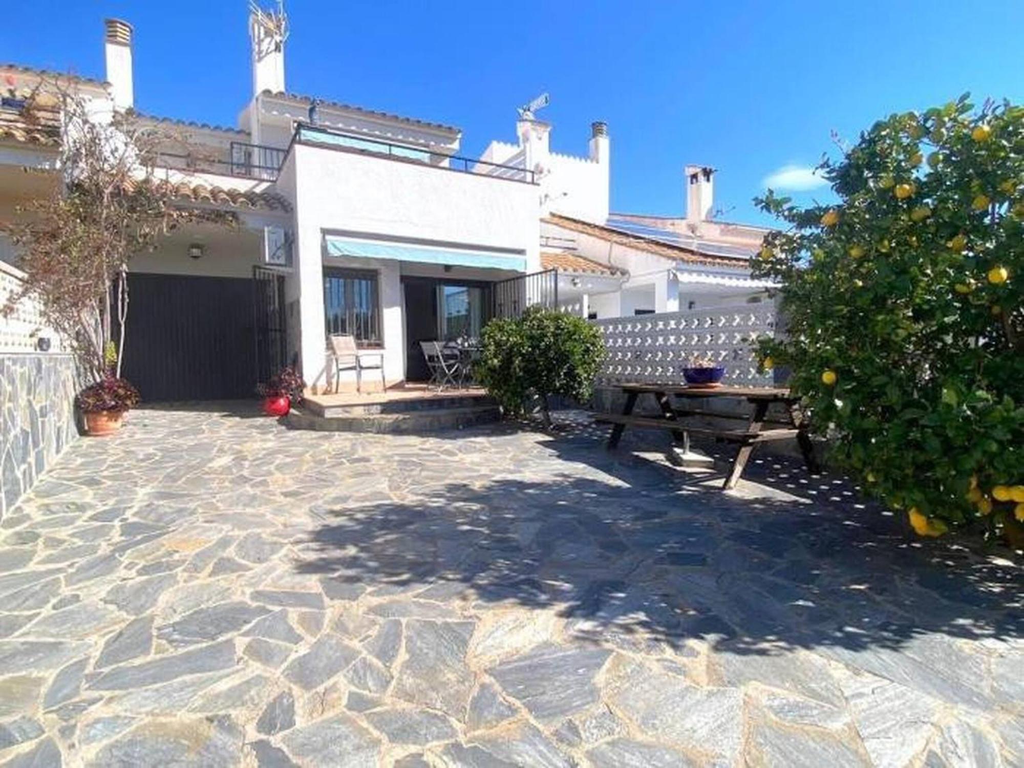 Bages Villa Roses Exterior photo