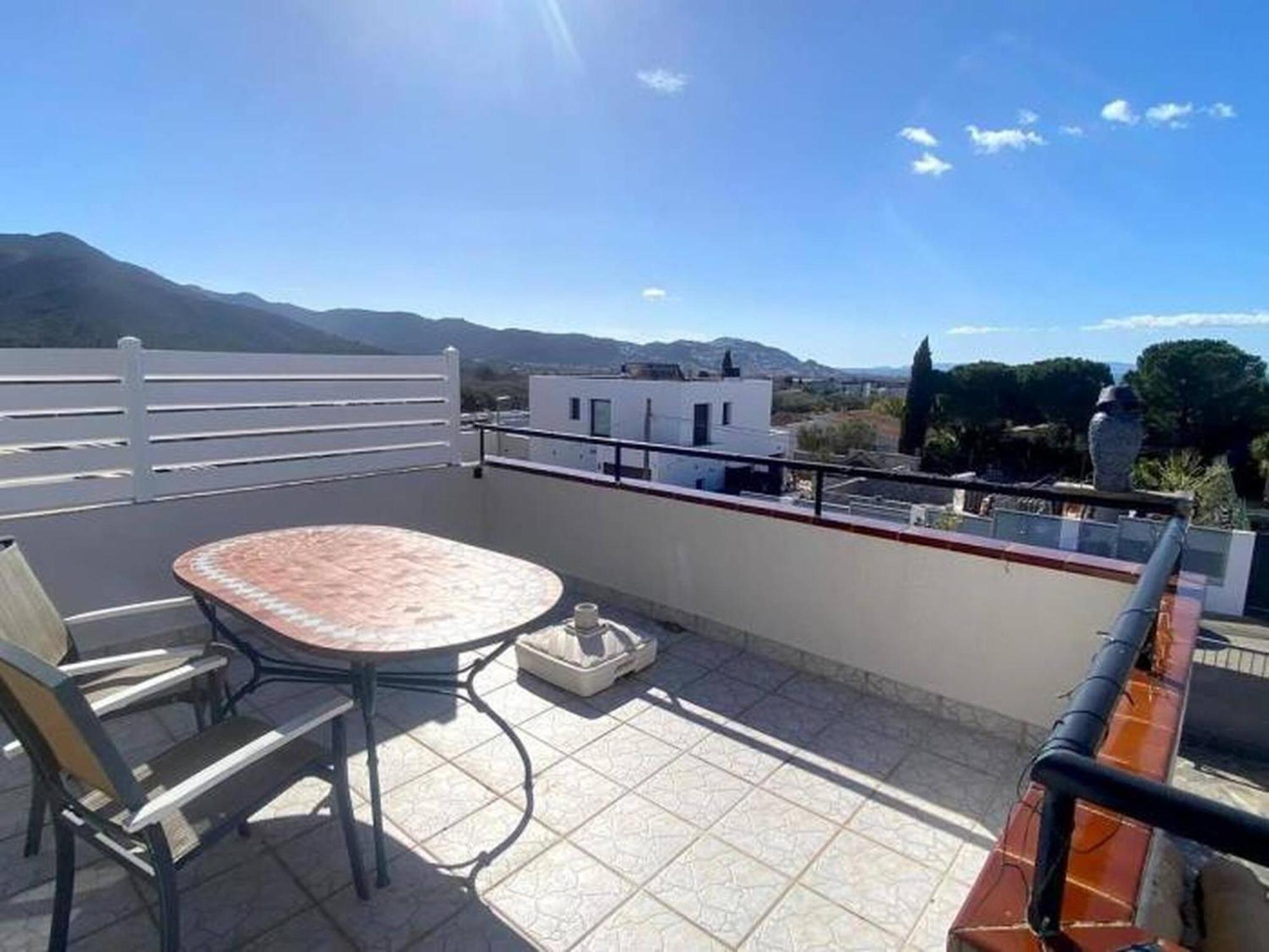 Bages Villa Roses Exterior photo